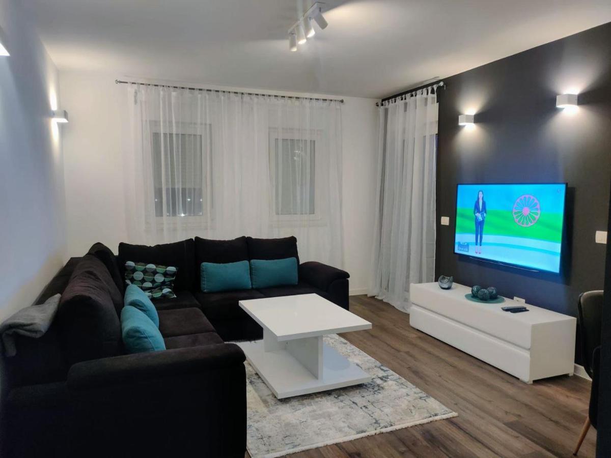 Apartment Maria Tomislavgrad Bagian luar foto