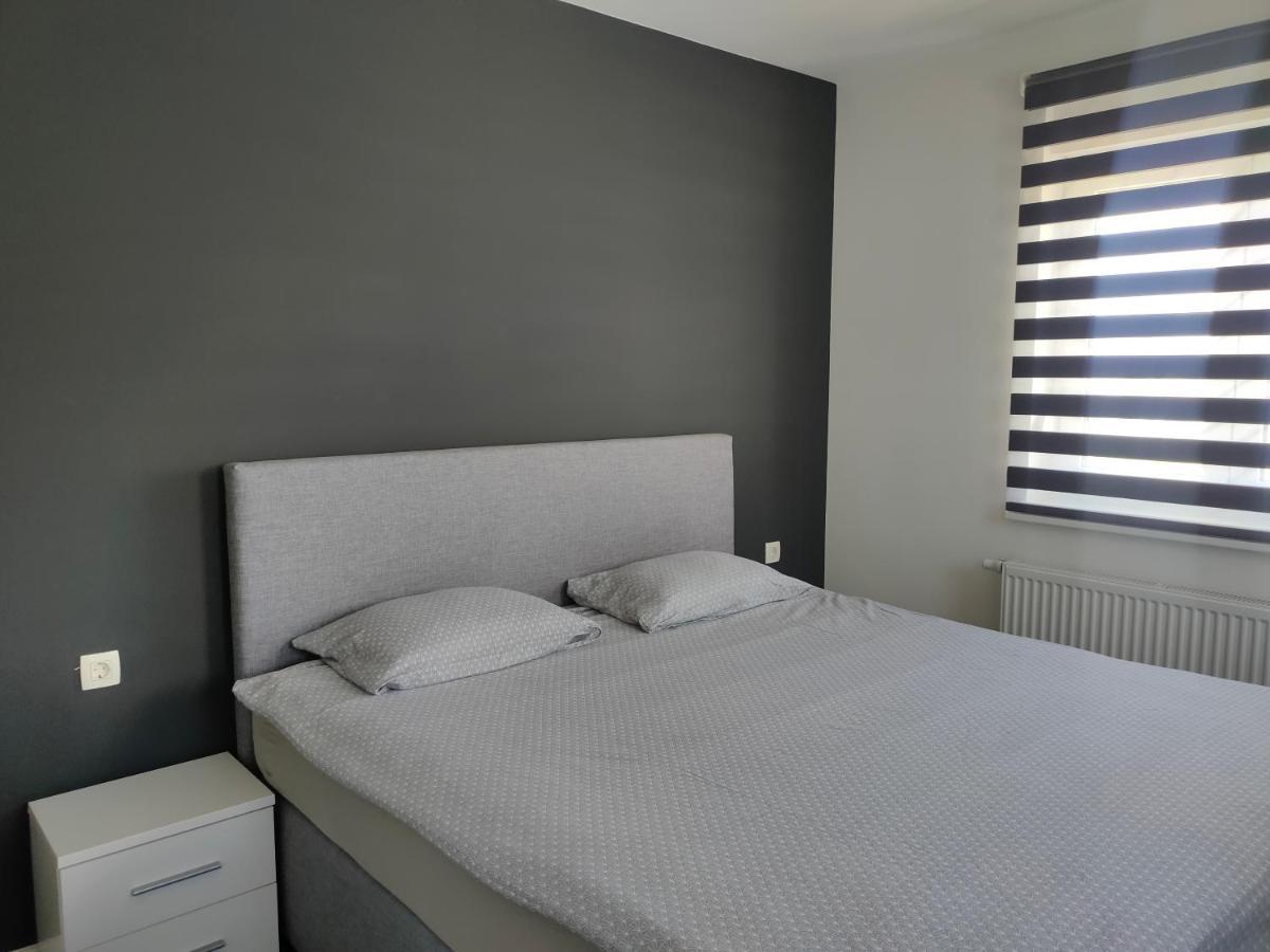 Apartment Maria Tomislavgrad Bagian luar foto